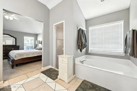 4574 Royal Port Drive Jacksonville FL 32277