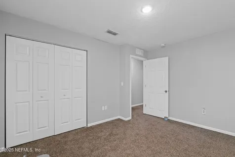 852 Capitol Parkway Jacksonville FL 32218