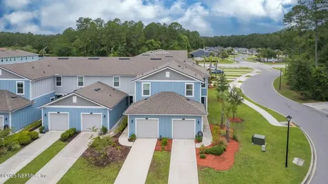 852 Capitol Parkway Jacksonville FL 32218