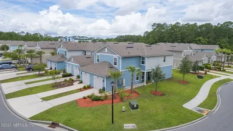 852 Capitol Parkway Jacksonville FL 32218