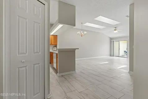 3910 Meadowview Drive N Jacksonville FL 32225