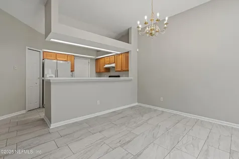 3910 Meadowview Drive N Jacksonville FL 32225