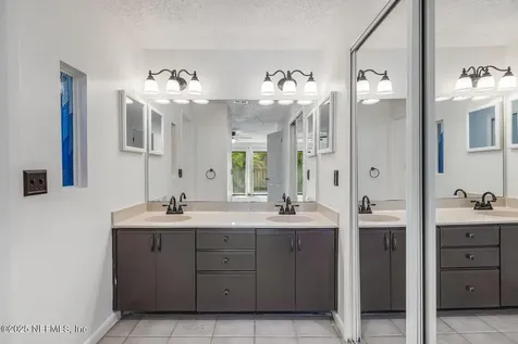 4765 Marsh Hammock Drive W Jacksonville FL 32224