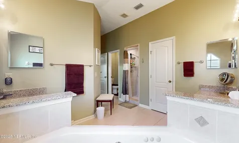 3748 Southbank Circle Green Cove Springs FL 32043