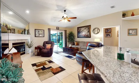 3748 Southbank Circle Green Cove Springs FL 32043