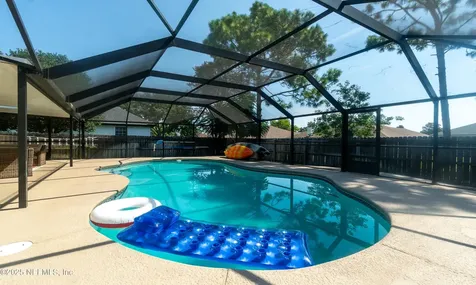 3748 Southbank Circle Green Cove Springs FL 32043