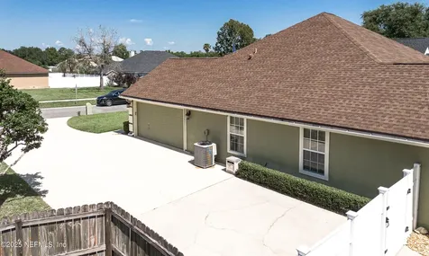 3748 Southbank Circle Green Cove Springs FL 32043