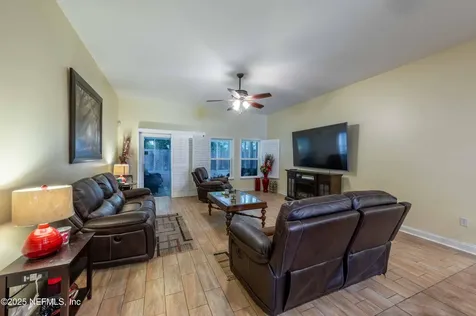 9814 Patriot Ridge Drive Jacksonville FL 32221