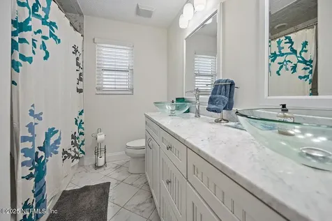990 Hagler Drive Neptune Beach FL 32266