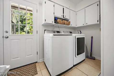 990 Hagler Drive Neptune Beach FL 32266