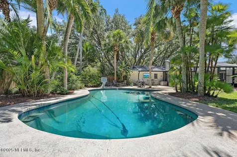 990 Hagler Drive Neptune Beach FL 32266