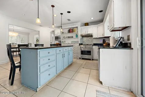 990 Hagler Drive Neptune Beach FL 32266