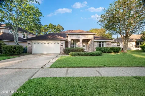 4510 Summer Walk Court Jacksonville FL 32258