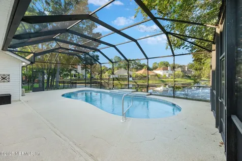 4510 Summer Walk Court Jacksonville FL 32258