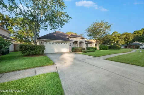 4510 Summer Walk Court Jacksonville FL 32258