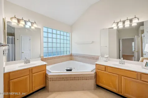 4510 Summer Walk Court Jacksonville FL 32258