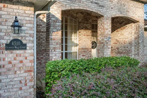 4510 Summer Walk Court Jacksonville FL 32258