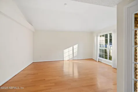 4510 Summer Walk Court Jacksonville FL 32258