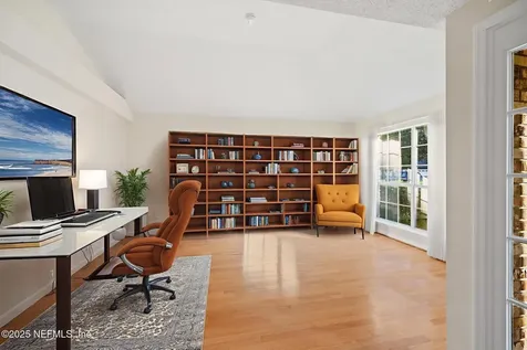 4510 Summer Walk Court Jacksonville FL 32258