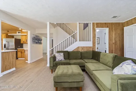 6183 George Hodges Road Macclenny FL 32063