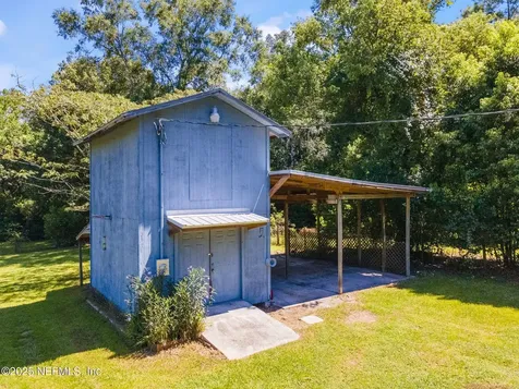6183 George Hodges Road Macclenny FL 32063