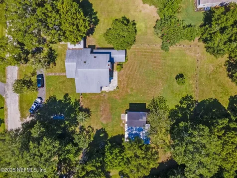 6183 George Hodges Road Macclenny FL 32063