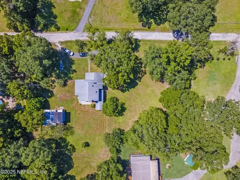 6183 George Hodges Road Macclenny FL 32063
