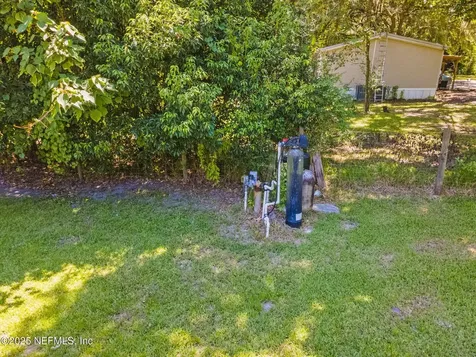 6183 George Hodges Road Macclenny FL 32063