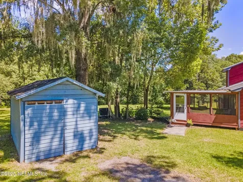 6183 George Hodges Road Macclenny FL 32063