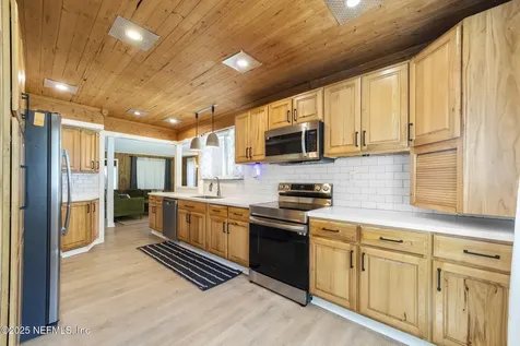6183 George Hodges Road Macclenny FL 32063