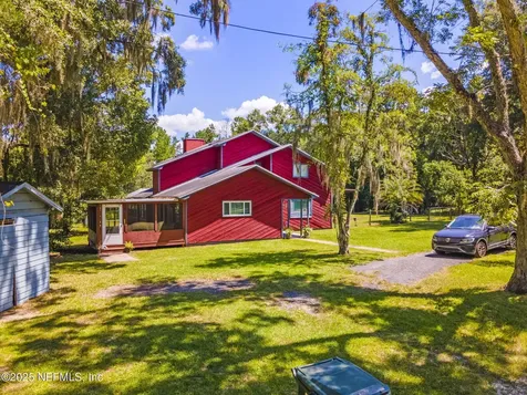 6183 George Hodges Road Macclenny FL 32063