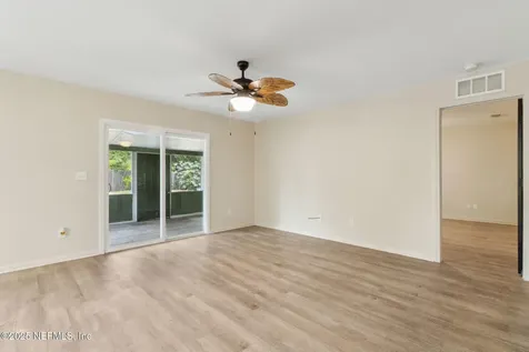 3563 Smithfield Street Jacksonville FL 32217