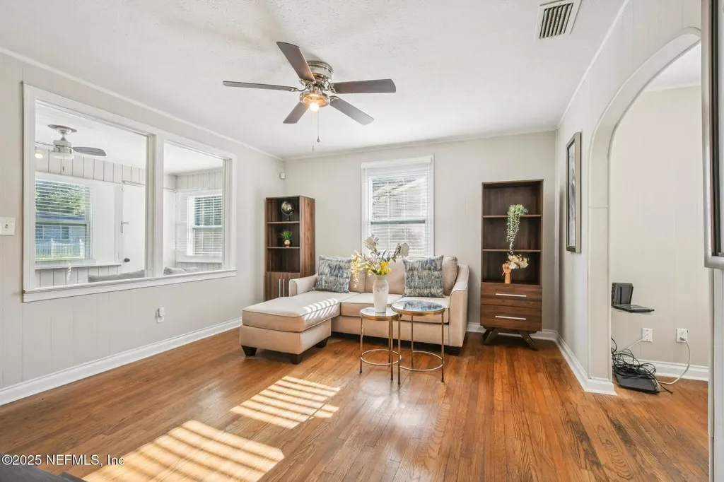 4774 Lexington Avenue Jacksonville FL 32210