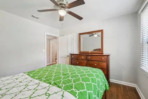 4774 Lexington Avenue Jacksonville FL 32210