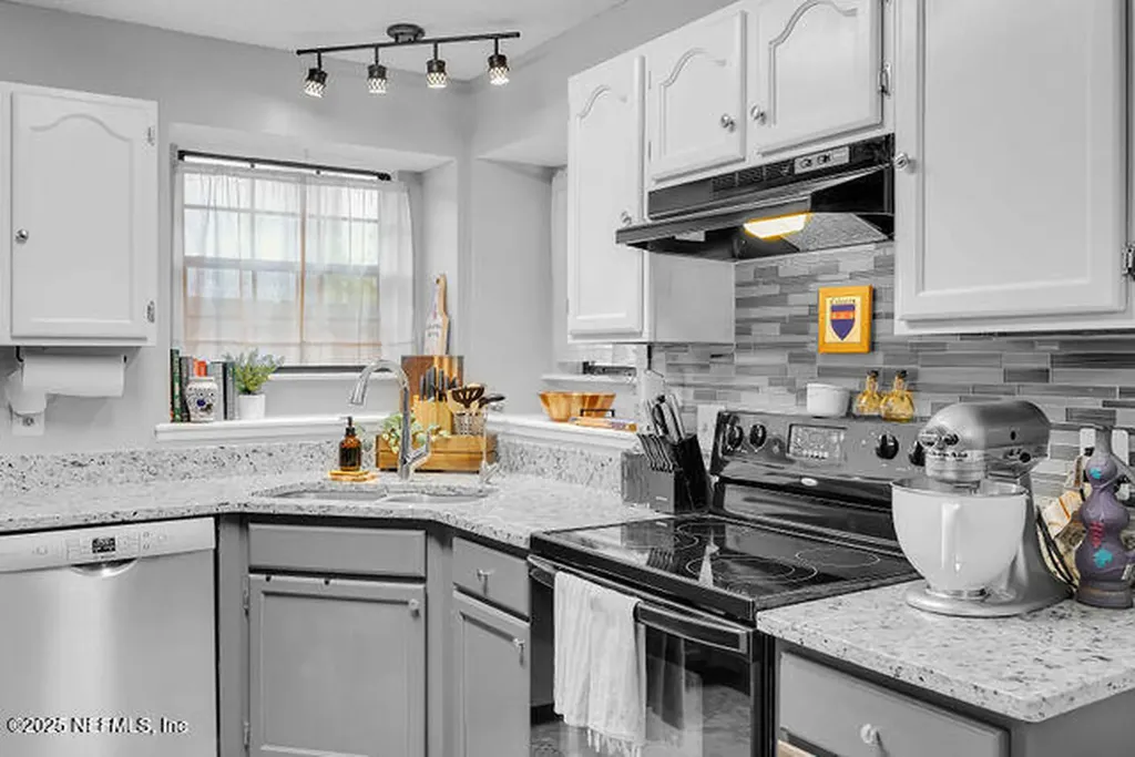 11518 Silk Oak Lane Jacksonville FL 32223