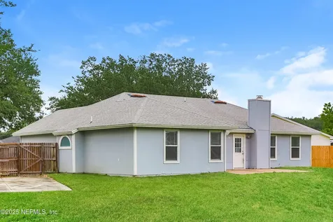 2944 Whirlaway Court Green Cove Springs FL 32043