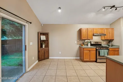 2142 Alfa Romeo Drive Jacksonville FL 32246