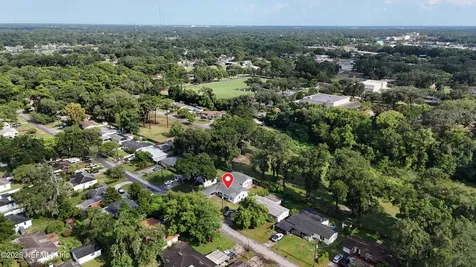 5618 Milmar Drive S Jacksonville FL 32207