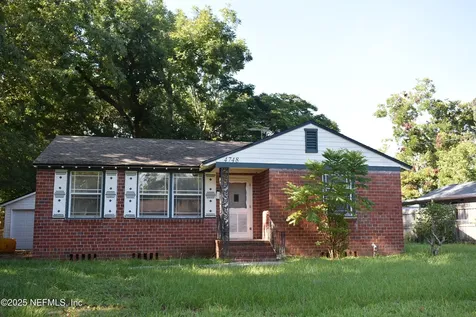 4748 Sefa Circle N Jacksonville FL 32210