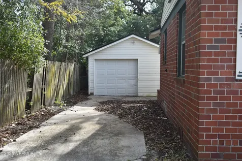 4748 Sefa Circle N Jacksonville FL 32210