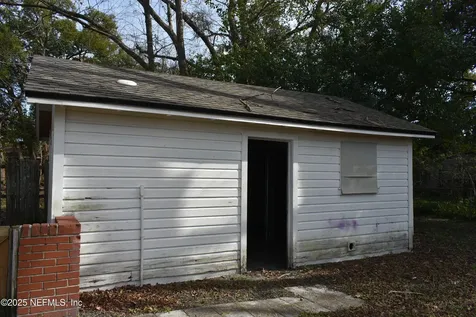 4748 Sefa Circle N Jacksonville FL 32210