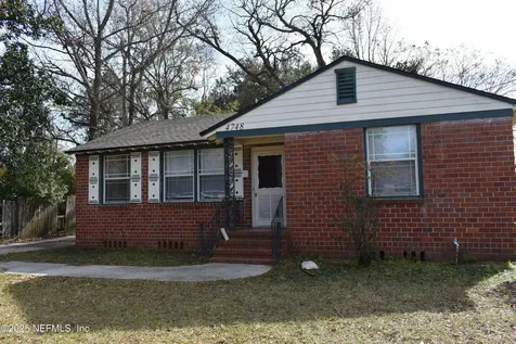 4748 Sefa Circle N Jacksonville FL 32210