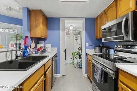 5548 Marathon Parkway Jacksonville FL 32244