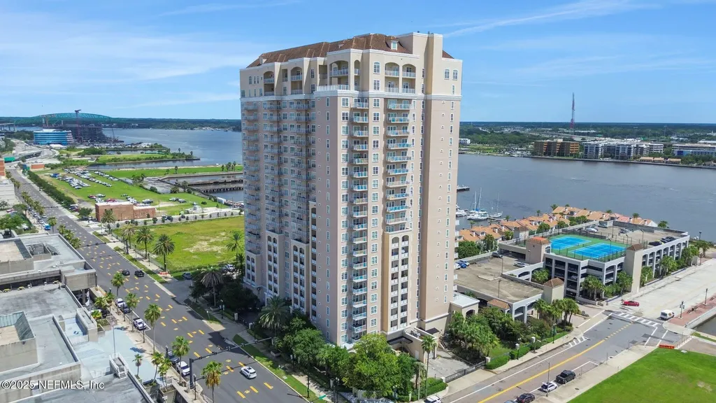 400 E Bay Street Jacksonville FL 32202