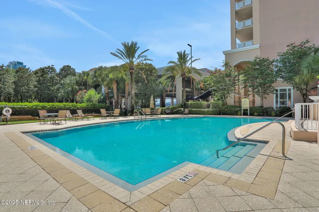 400 E Bay Street Jacksonville FL 32202