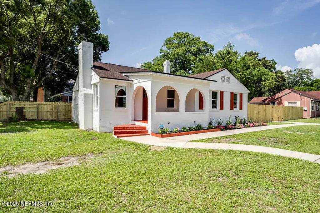 318 W 68th Street Jacksonville FL 32208