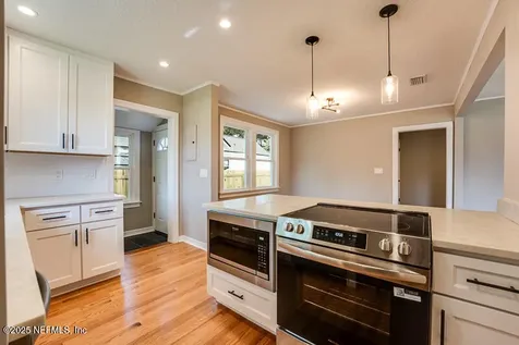 318 W 68th Street Jacksonville FL 32208