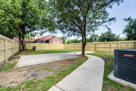 318 W 68th Street Jacksonville FL 32208