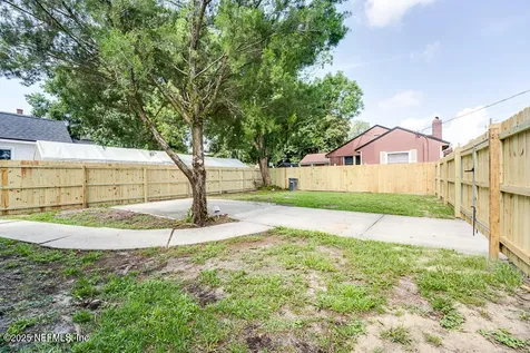 318 W 68th Street Jacksonville FL 32208