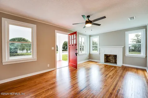 318 W 68th Street Jacksonville FL 32208